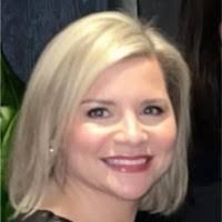 Sarah Maner's Instagram, Twitter & Facebook