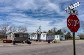One Of Yuma S Mobile Home Parks Sits Next To The Railroad In The Shadow Of A Grain Elevator Next To The City S Largest Par House Cost Colorado New Construction