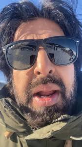 Få en personlig tilpasset videomelding fra Zahid Ali