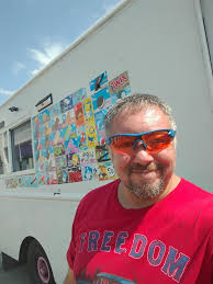 Hiiii ... is it true that you can only pay with your phone in Las Vegas or  can you still use cash and credit cards???