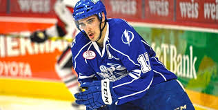 Cédric paquette is a canadian professional ice hockey player currently playing for the carolina hurricanes of the national hockey league. Cedric Paquette Syracuse Crunch Syracuse Crunch