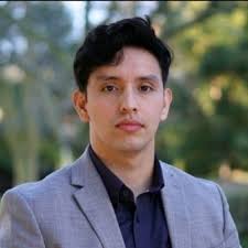 Finance Grad Laura Romine '17 Earned Her MBA from Harvard This Year. She  Shares Her Experience and How Cal State Fullerton Prepared Her