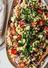 We love this creamy pasta salad and our readers love this easy orzo pasta salad is easy to make. 15 Minute Pasta Salad So Vegan