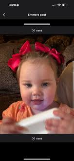 Look at what my mom gave me 😊 its so cute. The lil hat comes off