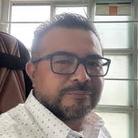 60+ perfiles de «Edwin Molina»