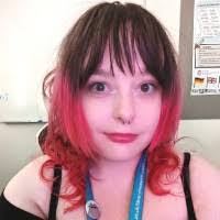 Steph Carter's Instagram, Twitter & Facebook