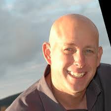 Curtis Hamlett's Instagram, Twitter & Facebook