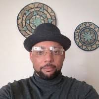 Jesse Groom's Instagram, Twitter & Facebook