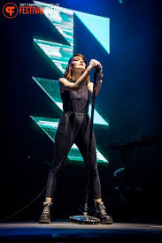 Festileaks festival forum › forums › festivals in belgië › pukkelpop 2016. Chvrches Op Pukkelpop 2016 Donderdag Foto Op Festivalinfo