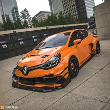 Old Renault Clio Rs Race Car With Widebody Kit Looks Angry Autoevolution In 2020 Clio Rs Renault Clio Race Cars