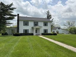 Properties of Donna Mink with Mink Realty in Louisville, KY