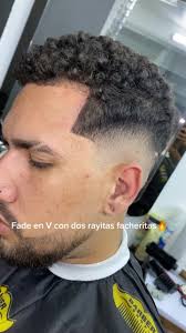 Fade En V Con Dos Rayas