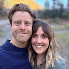 Is anybody looking for an old RCA stereo console?