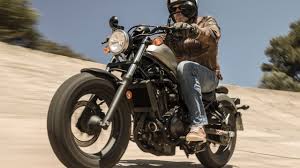 Jul 02, 2020 · 2020 honda rebel 500 honda instilling rider confidence since 1985, the honda rebel 250 was the start of the manufacturer's control over the beginner cruiser market. Honda Rebel 2020 Mehr Luxus Am Bobber