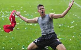 2009'dan beri macar milli takımı olan szalai, euro 2016'da kadroda yer aldı. Psm Makassar Dikabarkan Dekati Mantan Pemain Real Madrid Castilla Tribunnews Com Mobile