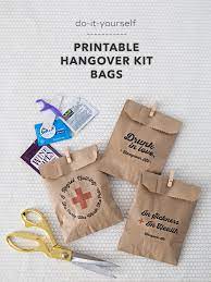 Es handelt sich hierbei um kleine wasserflaschen mit aspirin im. Super Cute Printable Hangover Kit Bags Something Turquoise