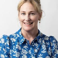 Jacqueline Blanchard's Instagram, Twitter & Facebook