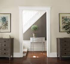 The entryway is the first area of the home that is seen when a person walks through the door. Entryway Color Ideas Inspiration Benjamin Moore