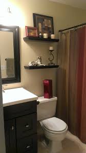 You can always add in a few pops of color with towels and accessories. Pin By Verlis Morris On Ourhandiwork Best Bathroom Colors Bathroom Color Schemes Bathroom Colors