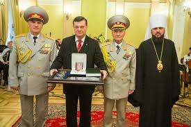 Даруємо радість від кожної придбаної книги. Golovu Radi Advokativ Zakarpatskoyi Oblasti Nagorodili Ordenom Chesti Foto Zakarpattya Onlajn