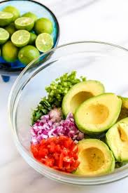 Authentic Mexican Guacamole Quick Easy Recipe Best Guacamole Recipe Mexican Guacamole Recipe Healthy Mexican Recipes