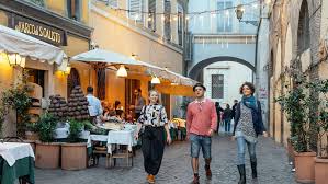 Potrzebny pierścionek zaręczynowy, kolczyki, bransoletka? Verona Walking Tours Private Walking Tours In Verona Withlocals