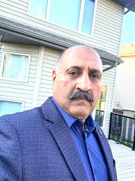 My great friend, like family to me, Thell Torrence, is one of The best  boxing trainers in the world! Made the Boxing Hall of Fame. I was fortunate  enough to be his