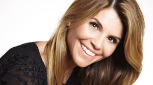 Lori Loughlin To Reprise 'When Calls the Heart' Character In Spinoff