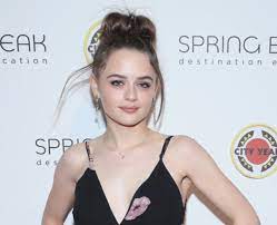 She has appeared in several television shows and movies of the week, csi: Who Did Joey King Play In The Conjuring Joey King 24 Facts About The Kissing Popbuzz