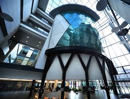 It has campuses in the city centre and headingley. Leeds Beckett University To Host 2017 Nibs Conference Network Of International Business Schools