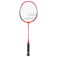 Dabei versuchen die spieler, den ball so über ein netz zu schlagen, dass die gegenseite ihn nicht den regeln entsprechend zurückschlagen kann. Badmintonschlager Gunstig Bei Decathlon Kaufen Perfly