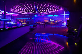 Pin On Tiras De Led En Pub Cafe Bar