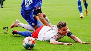 Hitzig war das duell zudem. S J5y93zefh Om