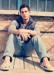 Havaianas Style Winter Outfits Men Preppy Winter Outfits Barefoot Men