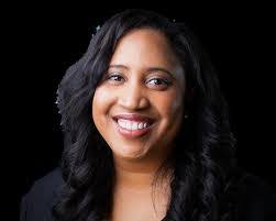 Sunni Green's Instagram, Twitter & Facebook