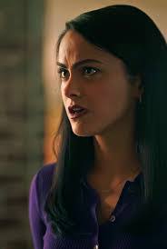 Veronica Dodd's Instagram, Twitter & Facebook