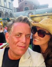 Brit rock legend looks unrecognisable 21 years after the band's hit anthem 