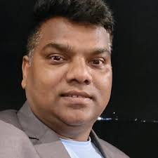 Happy Xmas Eve to everyone in our network from Marc Jenner and Stuart Phipps...... 