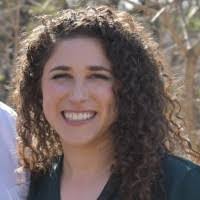 Robyn Hester's Instagram, Twitter & Facebook