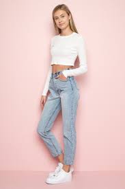 Brandy Melville High Rise Light Wash Straight Leg Boyfriend Jane Denim Jeans S Mom Jeans Outfit Casual Outfits Womens Casual Outfits