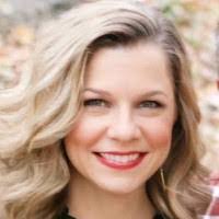 Heather Kirby's Instagram, Twitter & Facebook