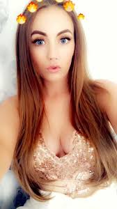 Restaurant told young mum, 23, to breastfeed one-week-old daughter in  disabled toilet