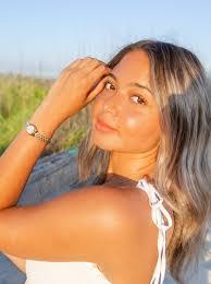 Tammy Mendenhall's Instagram, Twitter & Facebook