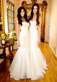 Kendall Jenner And Kylie Jenner Wedding Dress Tyga Artis Model