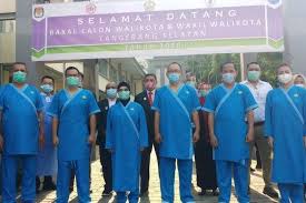 Tunjukkan Hasil Swab Test 3 Pasangan Kandidat Di Pilkada Tangsel Negatif Covid 19