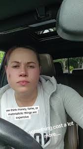 Lynne Grove's Instagram, Twitter & Facebook