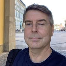 Mary Hanton's Instagram, Twitter & Facebook