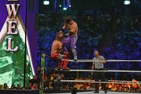 Последние твиты от humberto carrillo (@humberto_wwe). Humberto Carrillo Suffers Nasty Leg Injury After A Botched Spot With Sheamus On Wwe Raw Future Tech Trends