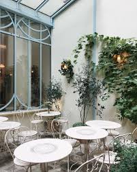 1900 Pedestal Table And 1900 Chairs Outdoor Furniture Nz European House Furniture