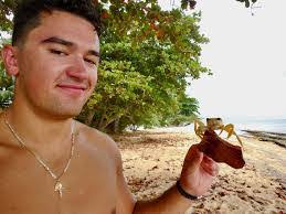 Molly Quigley's Instagram, Twitter & Facebook